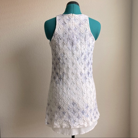 Floral Embroidered and Lace dress - Picture 2 of 6